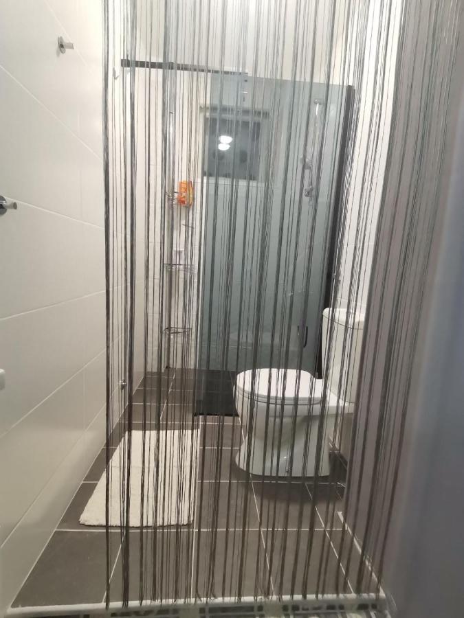 Red Square Apartment ピロト エクステリア 写真