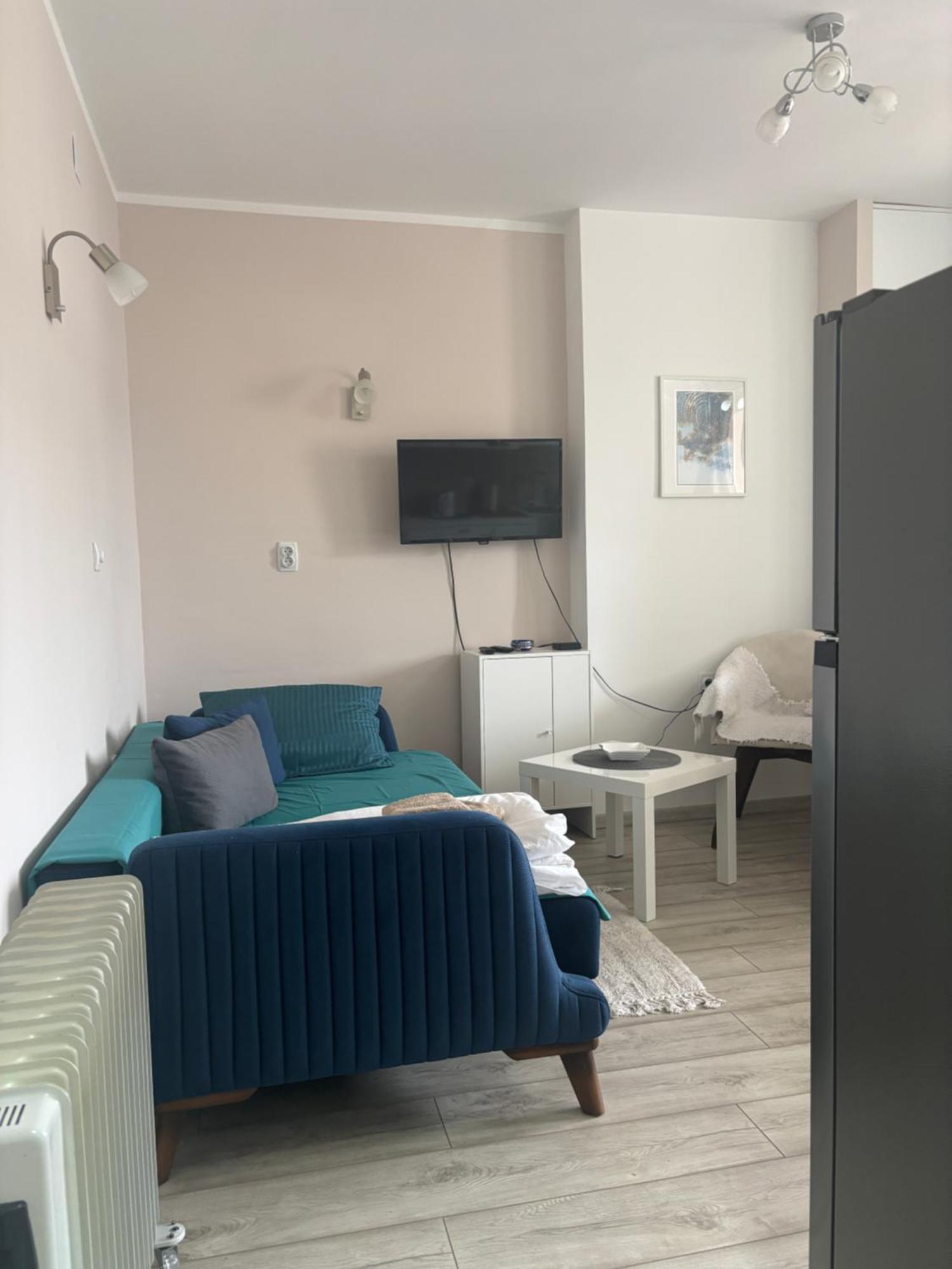 Red Square Apartment ピロト エクステリア 写真